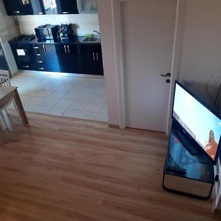 Apartament 3 Camere Ramnicu Valcea Exterior foto