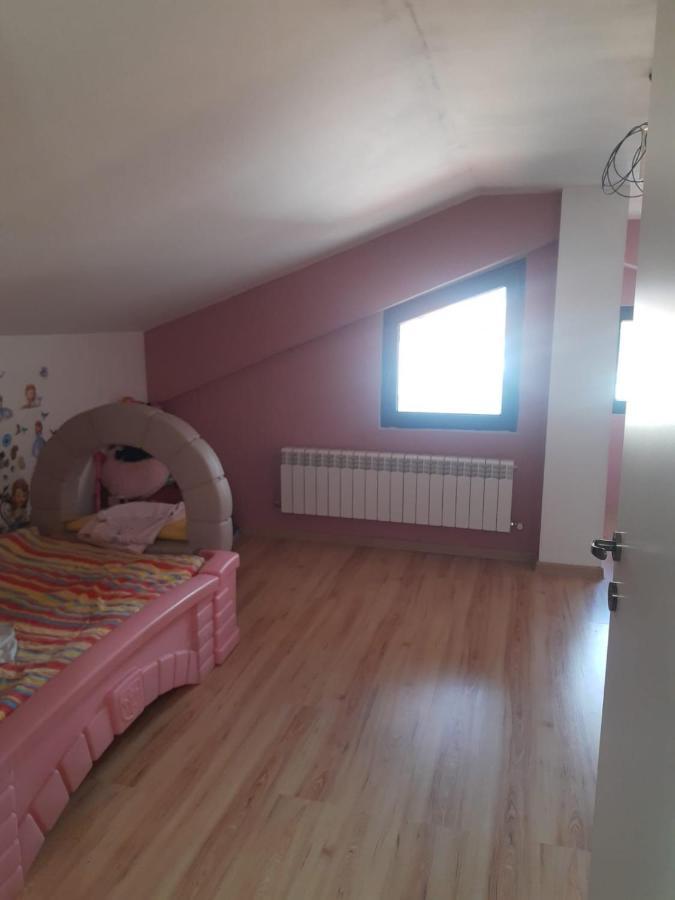 Apartament 3 Camere Ramnicu Valcea Exterior foto